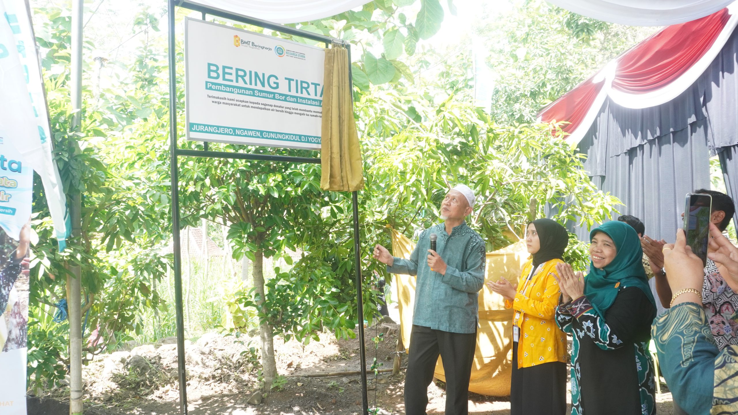BMT BERINGHARJO BUKA 2024 DENGAN SERAHKAN SUMUR BERING TIRTA